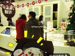 红丝绒纸杯蛋糕-Pantry's Best派悦坊蛋糕(K11购物艺术中心店)