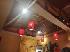 -富正毅三下锅·湘西韵味(天门山索道店)