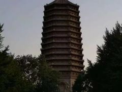 -玲珑塔公园