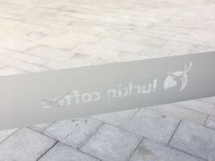 -瑞幸咖啡(石榴中心店)