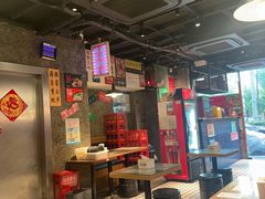 -肥汁米蘭香港米线(定西路店)