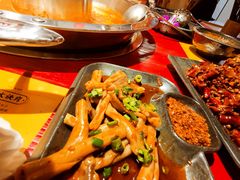 -谭鸭血老火锅(万象九宜城店)