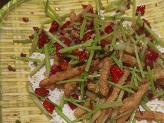 -黄泥岗·地道湖北菜(奥特莱斯店)