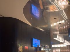 -涨巢·潮玩水疗局