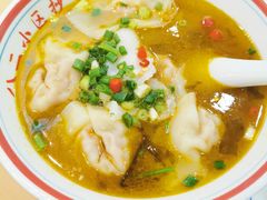 -八二小区抄手(三友路店)