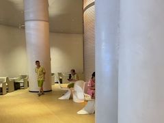 -涨巢·潮玩水疗局