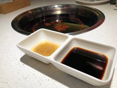 -粤小煲鲜汤猪肚鸡(丹尼斯二天地店)