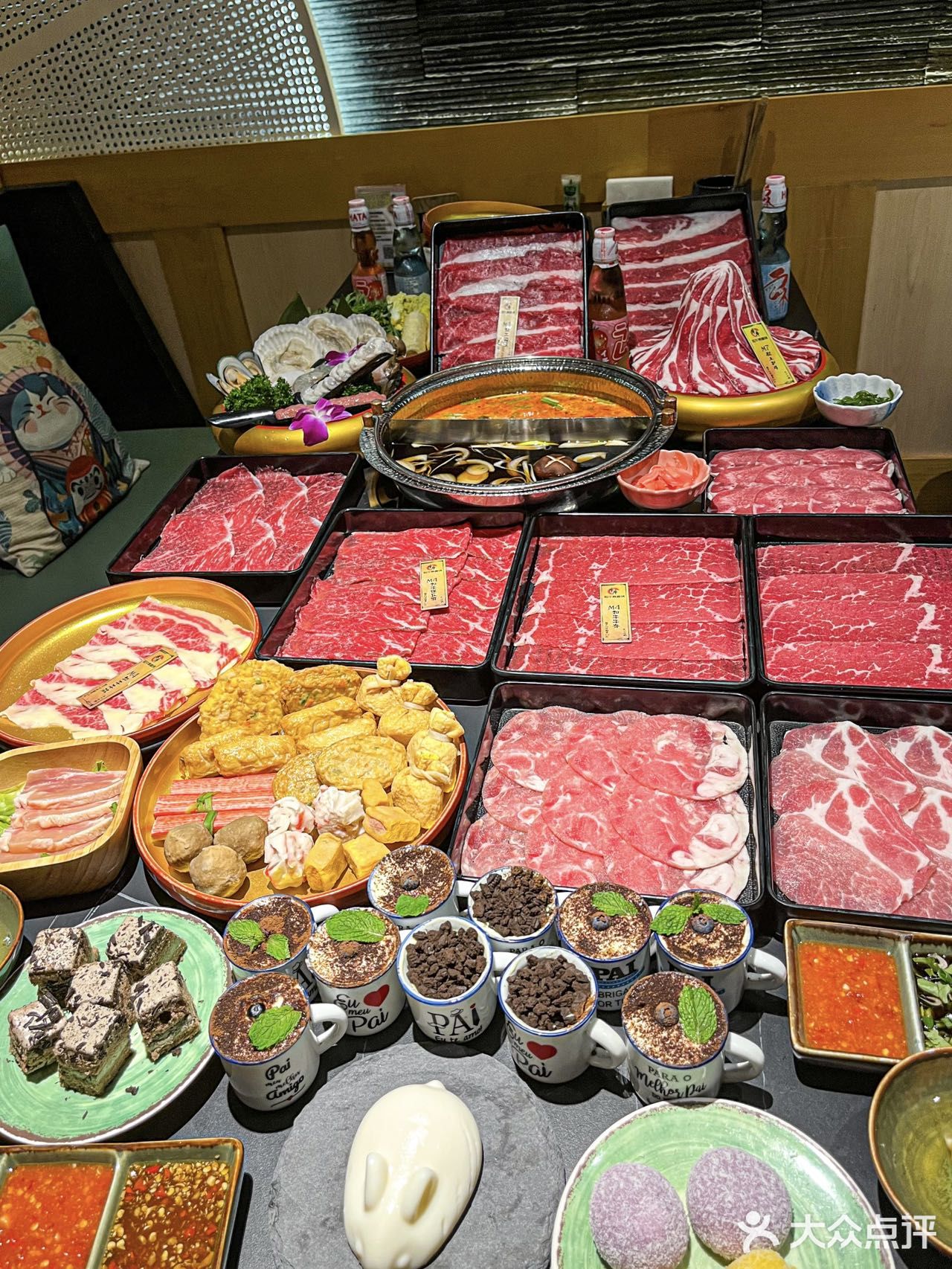 几十盘和牛直接往嘴里旋，太快乐了！