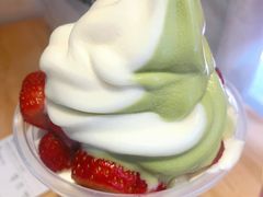-十二中草莓冰·红豆沙冰屋(十二中店)