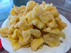 -金卯白肉罩火烧