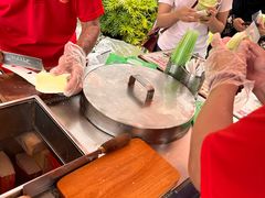 -詹爷爷乌节路街头冰淇淋