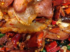 -隔壁老王·家常云南菜(花巷店)