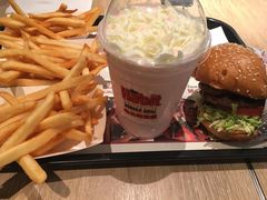 -The Habit Burger Grill 哈比特汉堡(复兴soho店)