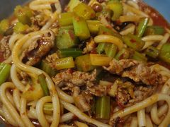 牛肉炒米粉-董小西的凉皮和椒麻鸡(三元桥店)