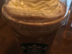 -星巴克(南翔五彩城店)