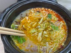 -花馬肆.云南过桥米线(汉神购物广场现场熬汤店)