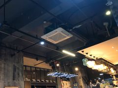 -ORi 二次·元咖啡馆(金沙角店)