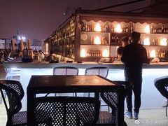 -顽啤熊·酒客酒馆(苏城夜景必选店)