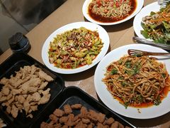 -香园自助小火锅