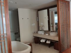-三亚亚龙湾雅高美爵酒店
