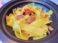 青笋煲-马仕玖煲·融合菜·酥不腻烤鸭(人大店)