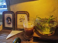 -六区宿舍咖啡店