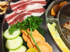 -哈哈碳都·牛肋条无限自助烤肉(宝龙店)