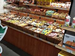 -来伊份(解放路店)