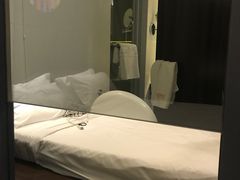 -桔子酒店(南京新街口张府园地铁站店)