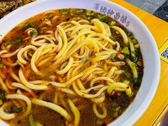 -萍姨抻面馆·鸡架冒菜(清湖店)