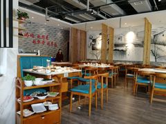 大堂-小牛叔鲜切牛肉·火锅·烤肉自助(公济桥路店)