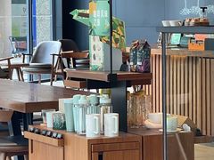 -星巴克(深圳龙华和平里店)