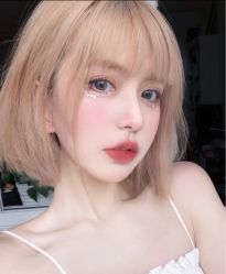 -变画·发型STUDIO