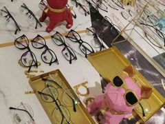 -肆兮眼镜·蔡司·徕卡战略合作店(大坪店)