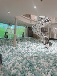 -奈尔宝家庭中心·亲子餐厅(鄞州万达店)