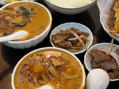 -方中山胡辣汤(顺河路店)