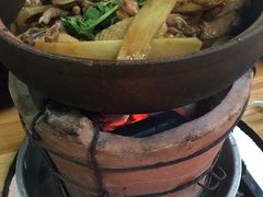 -雄伟美食(高沙中街店)