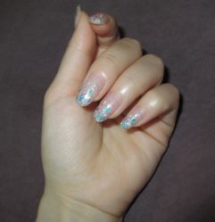 -艾妃罗高科美肤美甲美睫健康管理