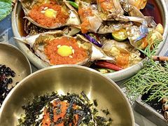 -草家酱蟹炭火烤肉店(珲春南路一店)