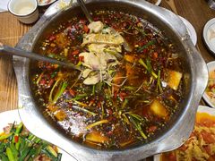 -乡土特色.冷锅鱼.牦牛肉汤锅