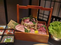 -山川小町·极番烧肉(新地假日广场店)