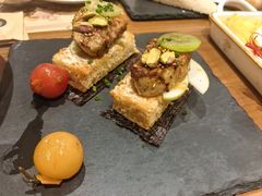 -Mark&Mars Restaurant