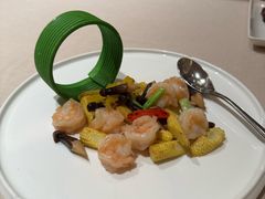 鸡枞菌珍珠笋爆炒虾球-恒悦轩·粤菜(上海展览中心店)