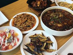 -峨嵋小镇·川菜(勒泰中心店)