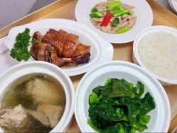 -童谣里医疗级月子中心(独栋湖景店)