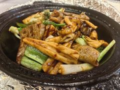 啫啫一品煲-粤·向群饭店(龙津东路总店)