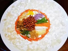 顺德鱼生-猪肉婆私房菜(容桂总店)