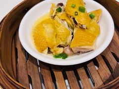 -万龙洲海鲜(大兴绿地缤纷城店)