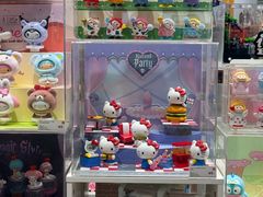 -名创优品(海珠乐峰广场店)