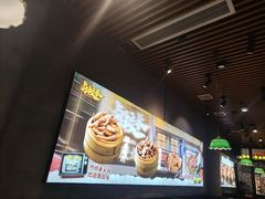 -卤校长老火锅(杨家坪直营店)